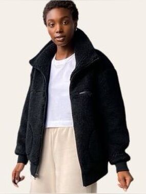 Aritzia Wilfred Free Black Women's Teddy Zip Jacket